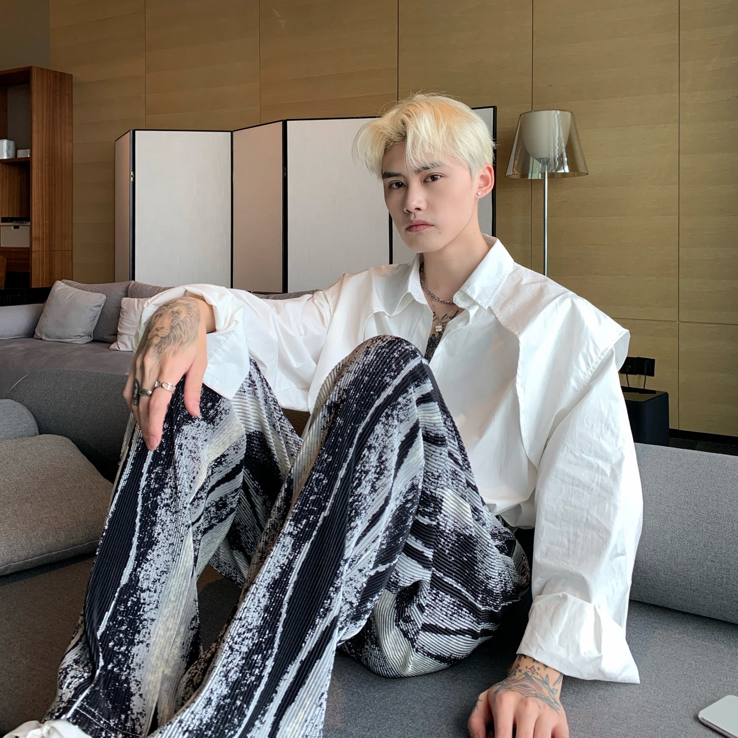 Ink-Pleated Draped Loose Straight-Leg Pants | PHYLIA