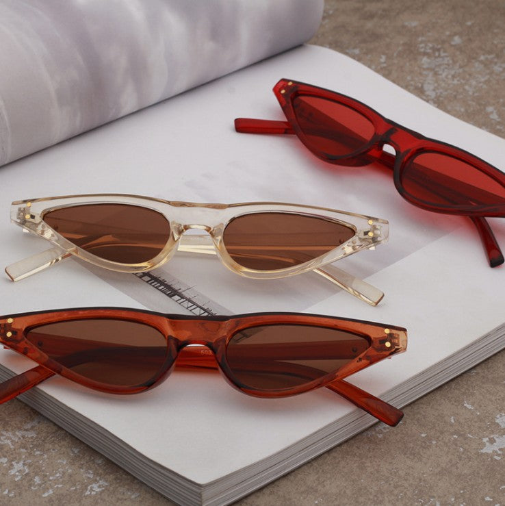 Retro Cat Eye Sunglasses – UV Protection | PHYLIA