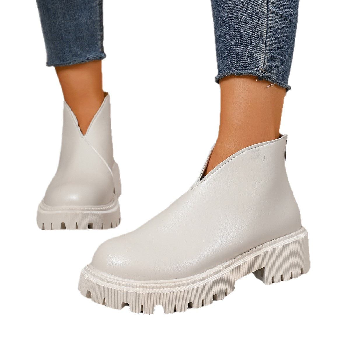 Plus-Size Chunky Heel Ankle Boots | PHYLIA