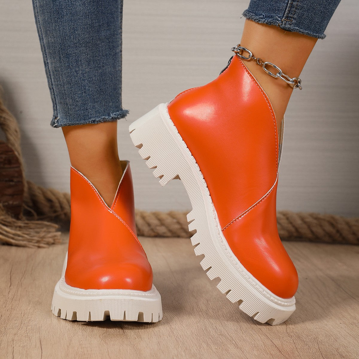 Plus-Size Chunky Heel Ankle Boots | PHYLIA