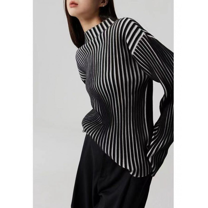 Long Sleeve Black & White Contrast Modern Knit Top | PHYLIA